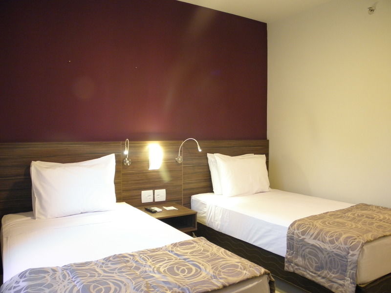 Nobile Inn Dutra Rio De Janeiro Сао Жоао де Мерити Екстериор снимка