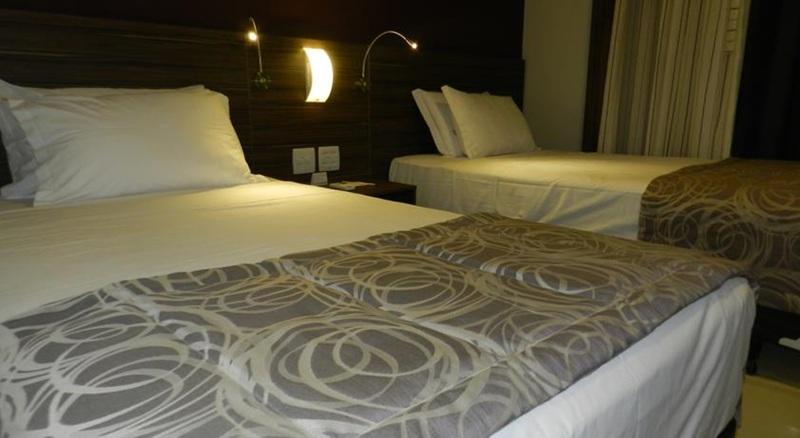 Nobile Inn Dutra Rio De Janeiro Сао Жоао де Мерити Екстериор снимка