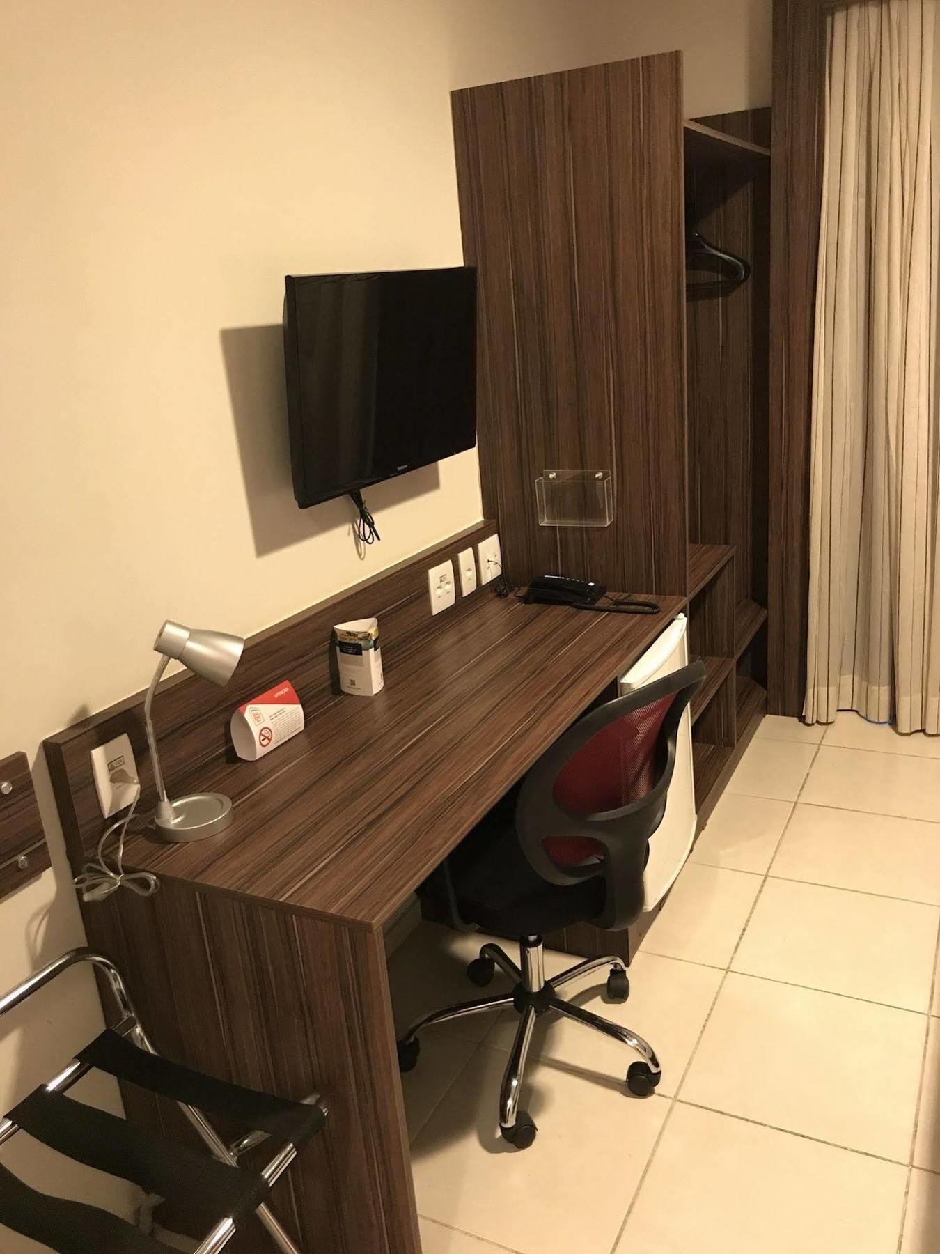 Nobile Inn Dutra Rio De Janeiro Сао Жоао де Мерити Екстериор снимка